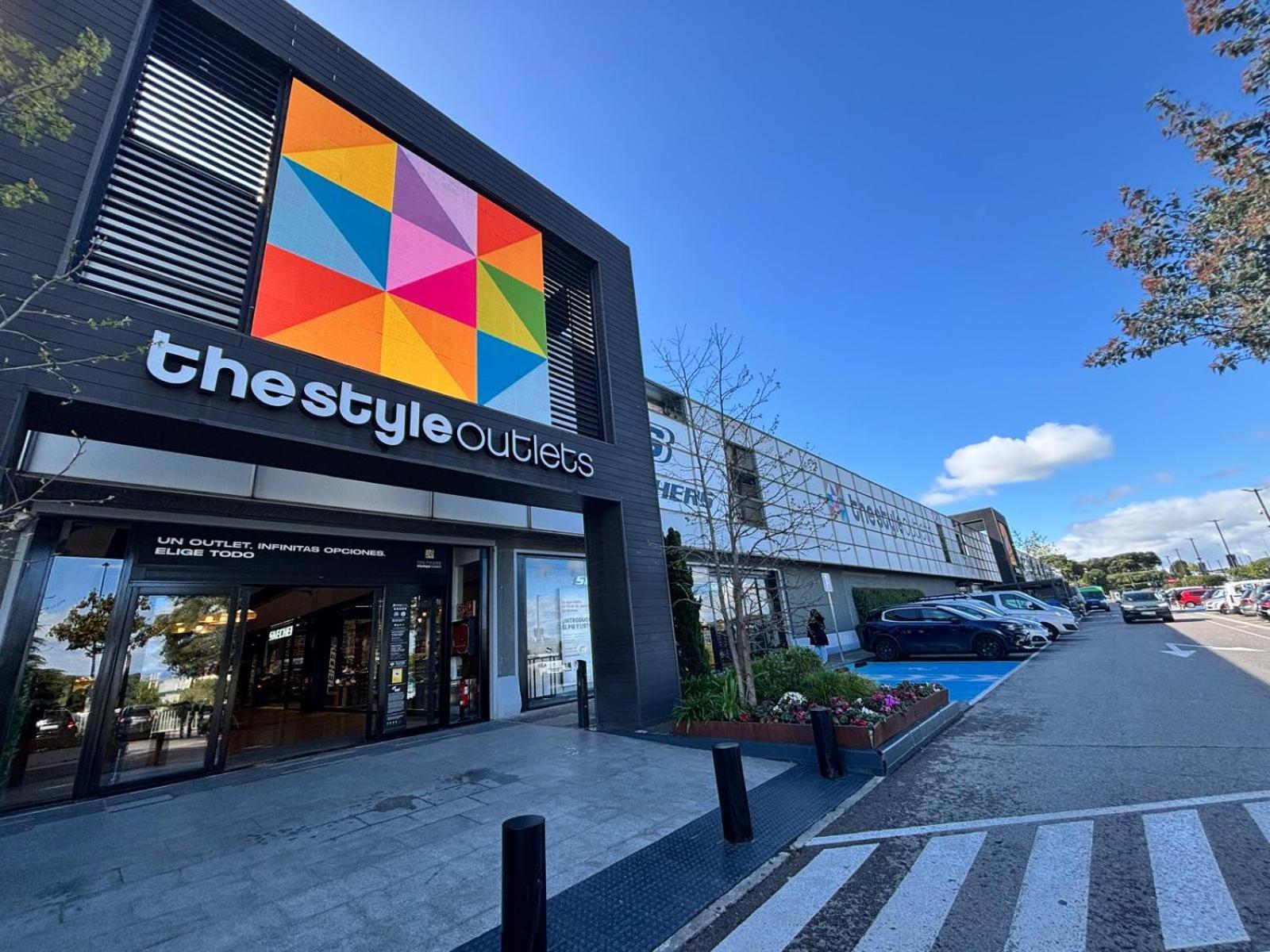 Apartamento Plaza Espana Las Rozas Luaran gambar